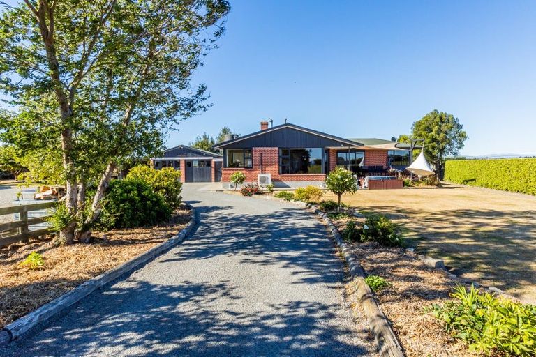 Photo of property in 17 Dominion Road, Kerrytown, Timaru, 7973