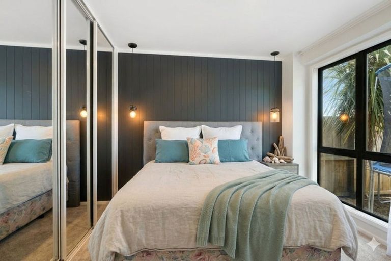 Photo of property in 113 Vipond Road, Stanmore Bay, Whangaparaoa, 0932