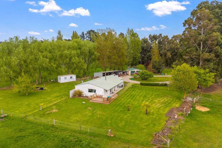 Photo of property in 10 Singleton Street, Waikari, 7420