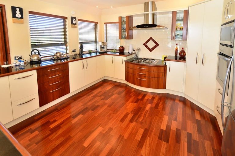 Photo of property in 60 Voyager Drive, Gulf Harbour, Whangaparaoa, 0930