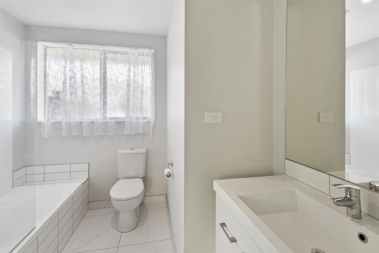 Photo of property in 31c Helenvale Crescent, Pokeno, 2402