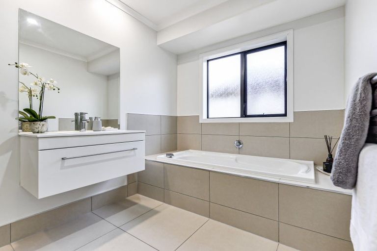 Photo of property in 8 Mosslea Court, Rototuna North, Hamilton, 3210