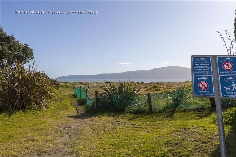 Photo of property in 98 Manly Street, Paraparaumu Beach, Paraparaumu, 5032