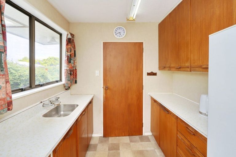 Photo of property in 11 Channel Place, Aranui, Christchurch, 8061