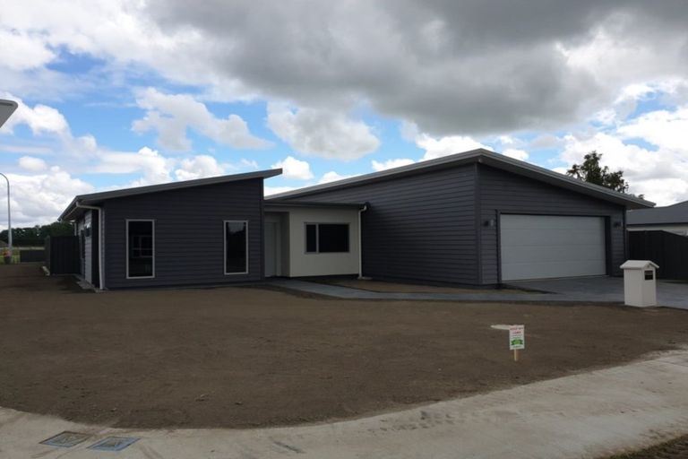 Photo of property in 8 Mckay Close, Frimley, Hastings, 4120