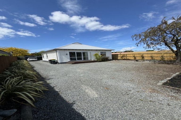 Photo of property in 140 Hills Road, Edgeware, Christchurch, 8013