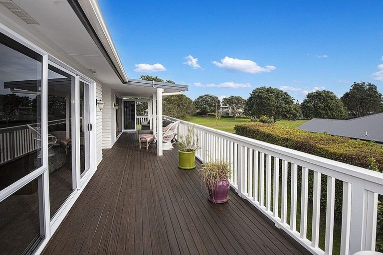 Photo of property in 344b One Tree Point Road, One Tree Point, 0118