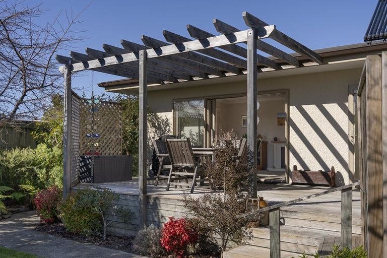 Photo of property in 18 Reeves Street, Stoke, Nelson, 7011