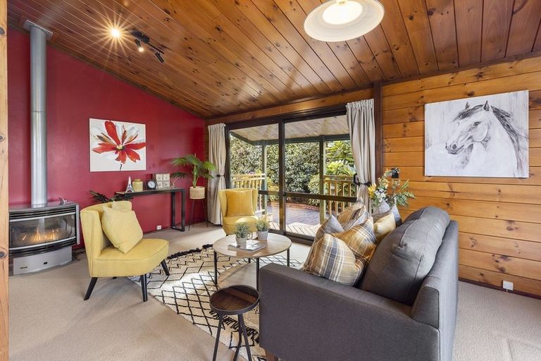 Photo of property in 15 The Yardarm, Whitby, Porirua, 5024