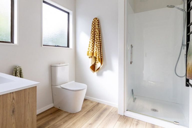 Photo of property in 242 Rereahu Avenue, Hatepe, Turangi, 3382