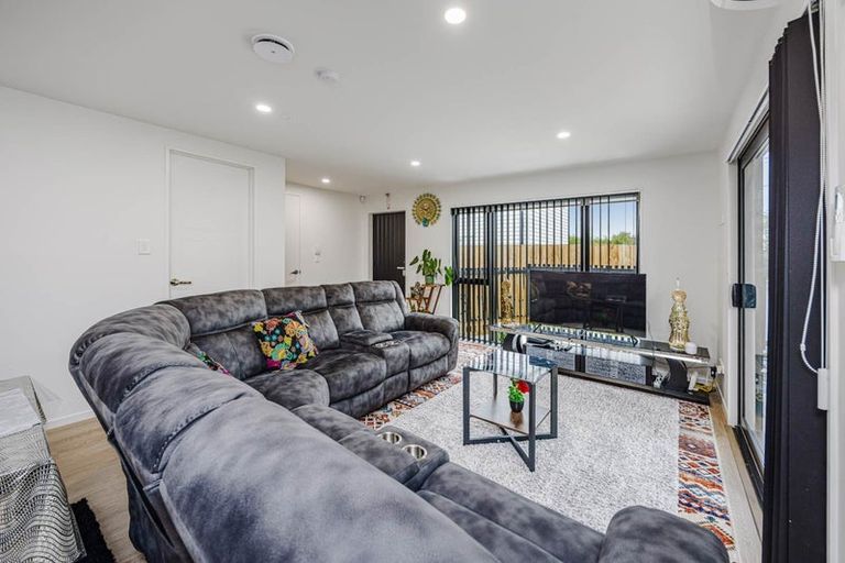 Photo of property in 40a Bowater Place, Manurewa, Auckland, 2102