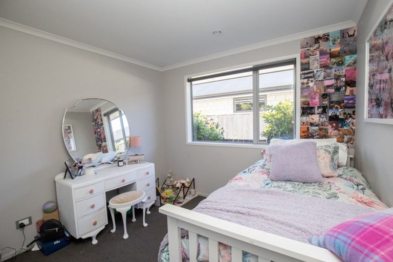 Photo of property in 64 Darlington Street, Ngatea, 3503