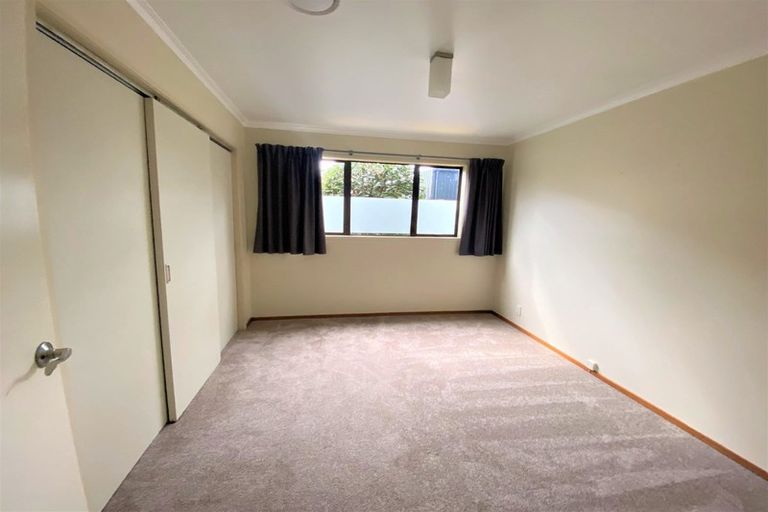 Photo of property in 27b Bay Street, Red Beach, 0932