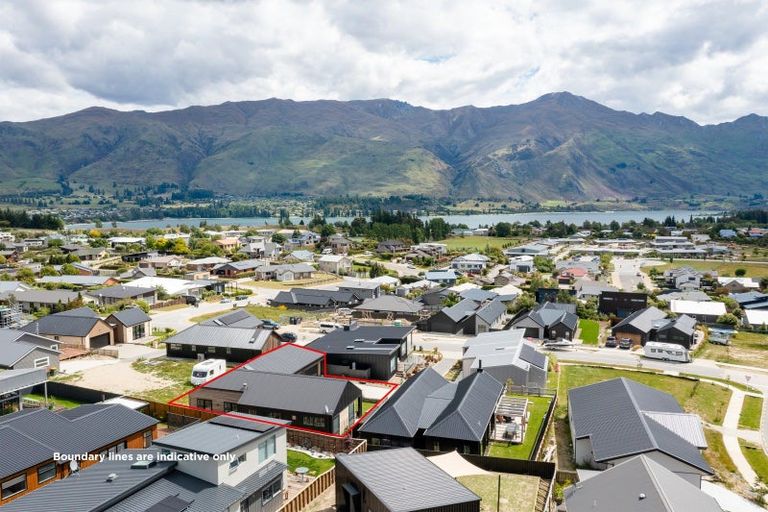 Photo of property in 42b Farrant Drive, Wanaka, 9305