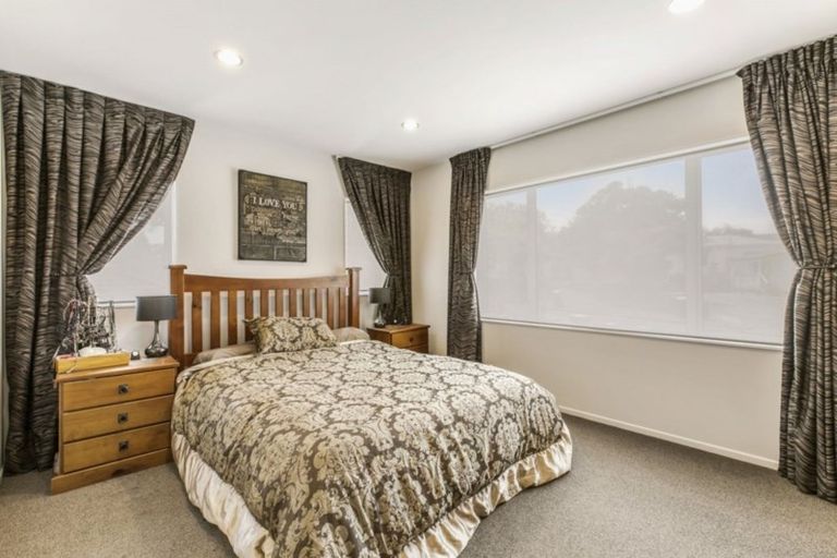 Photo of property in 111a Moore Street, Howick, Auckland, 2014