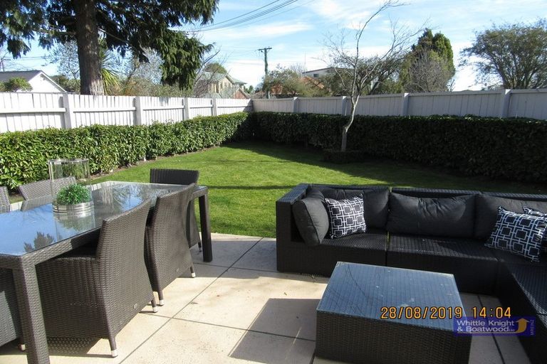 Photo of property in 40 Dover Street, St Albans, Christchurch, 8014