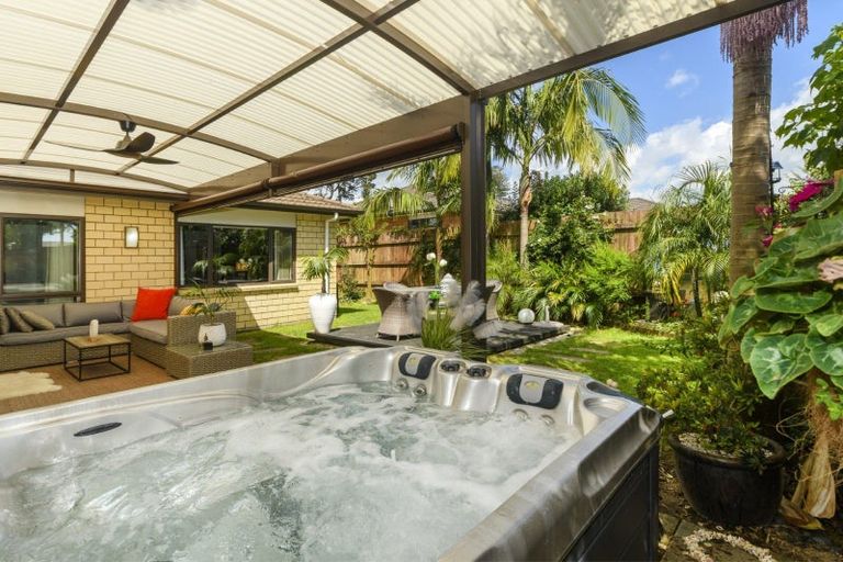 Photo of property in 34 Teal Place, Pyes Pa, Tauranga, 3112