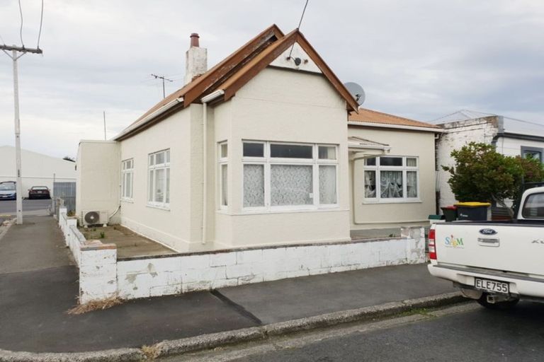 Photo of property in 1 Largo Avenue, South Dunedin, Dunedin, 9012