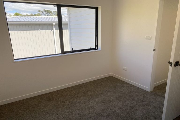 Photo of property in 16 Maika Lane, Birkenhead, Auckland, 0626