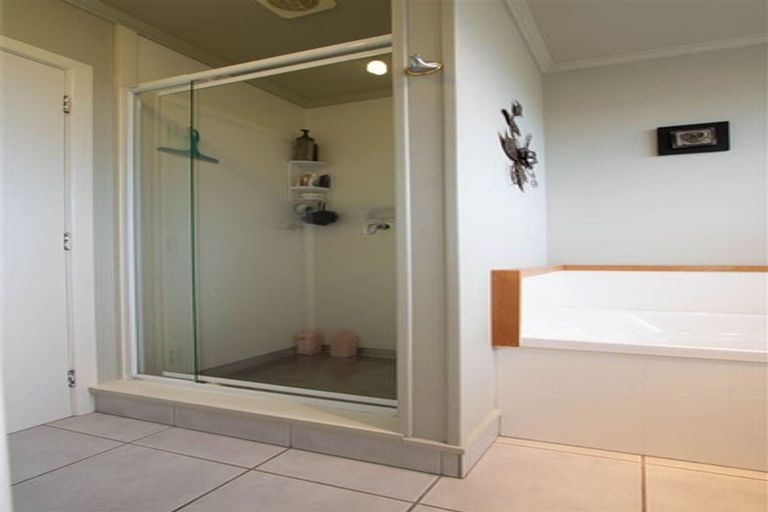 Photo of property in 15 Dalton Street, Hokitika, 7810