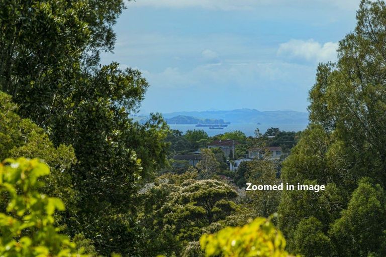 Photo of property in 5 Reynolds Place, Torbay, Auckland, 0630