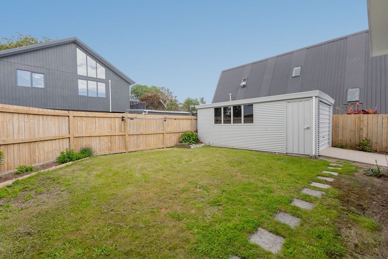 Photo of property in 100a Simpson Road, Papamoa Beach, Papamoa, 3118