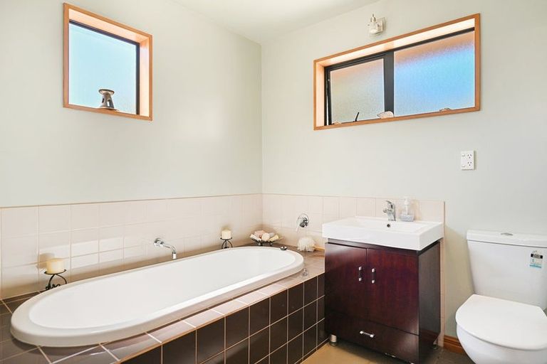 Photo of property in 35 Selwyn Street, Leeston, 7632