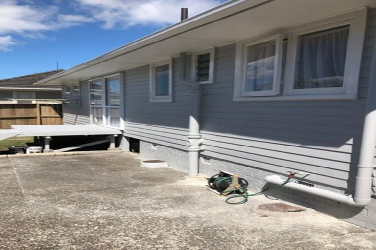 Photo of property in 9 Chartwell Avenue, Glenfield, Auckland, 0629