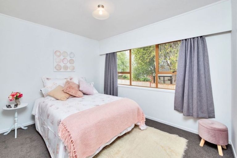 Photo of property in 1/14 Taonui Street, Rosehill, Papakura, 2113