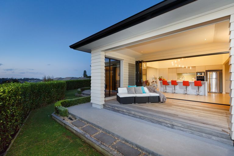 Photo of property in 1 Lochay Place, Pyes Pa, Tauranga, 3112