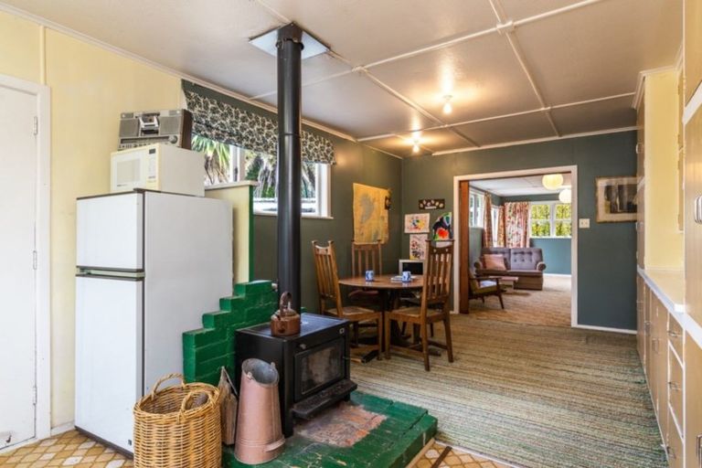 Photo of property in 35 Te Herekiekie Street, Turangi, 3334