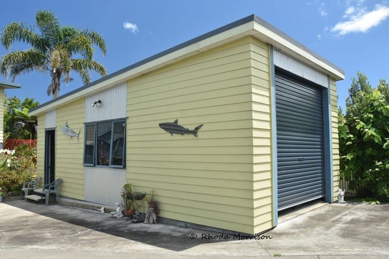 Photo of property in 16 Mariner Cove Road, Tinopai, Matakohe, 0593