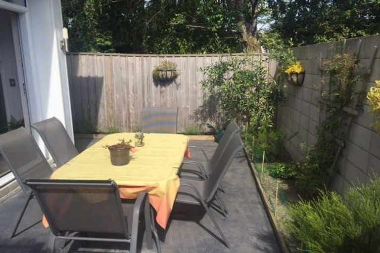 Photo of property in 416b Armagh Street, Linwood, Christchurch, 8011