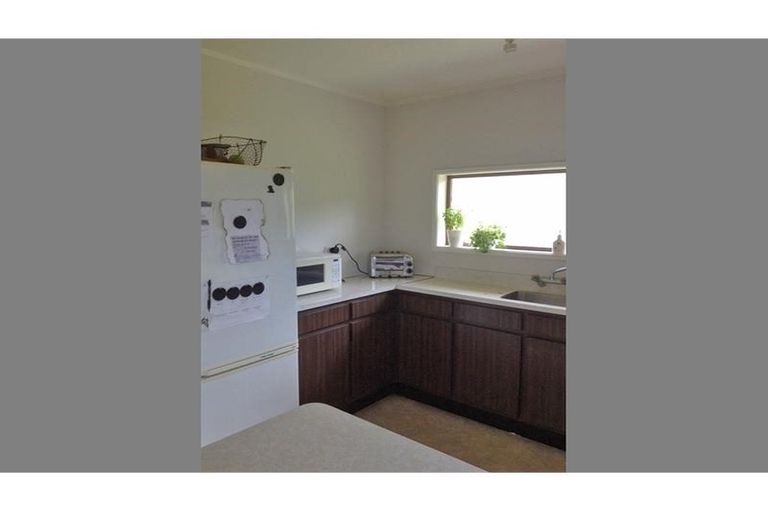 Photo of property in 1/54 Highland Park Drive, Highland Park, Auckland, 2010