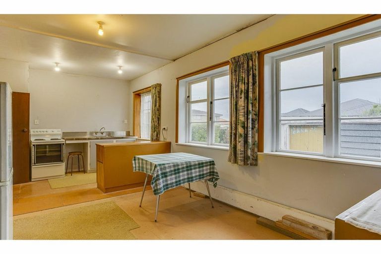 Photo of property in 5 Angland Avenue, Kensington, Timaru, 7910