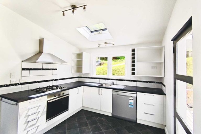 Photo of property in 17 Farley Street, Kaikorai, Dunedin, 9010