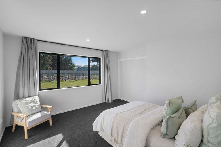 Photo of property in 3 Cox Lane, Amberley, 7410