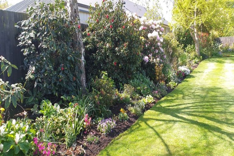 Photo of property in 15 Glastonbury Drive, Burwood, Christchurch, 8083