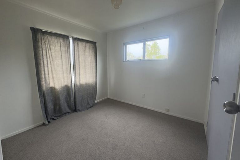 Photo of property in 1/39 Seabrook Avenue, New Lynn, Auckland, 0600