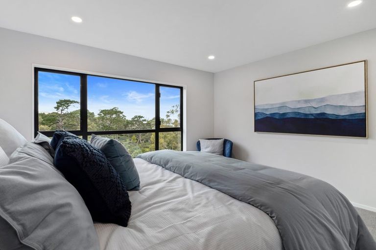 Photo of property in 10a Huka Road, Birkenhead, Auckland, 0626