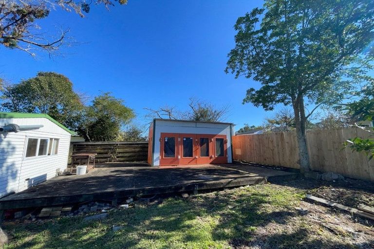 Photo of property in 58 Universal Drive, Henderson, Auckland, 0610