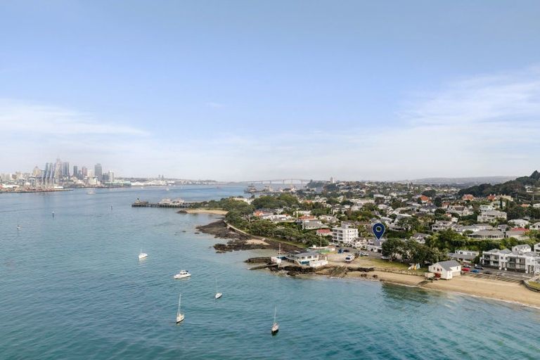 Photo of property in 20 King Edward Parade, Devonport, Auckland, 0624