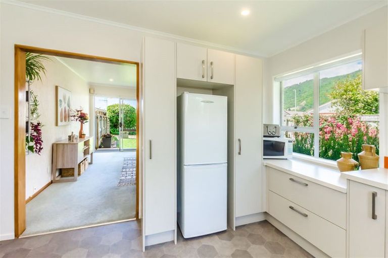 Photo of property in 7a Belvedere Avenue, Waikanae, 5036