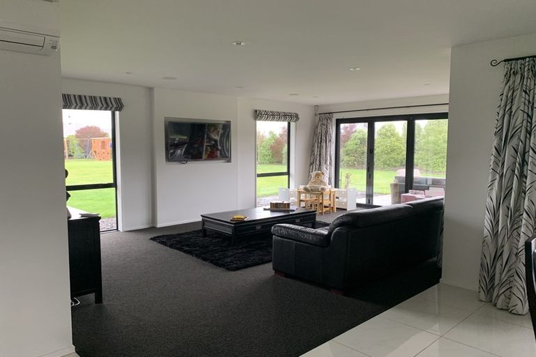 Photo of property in 59 Jacks Drive, West Melton, 7618