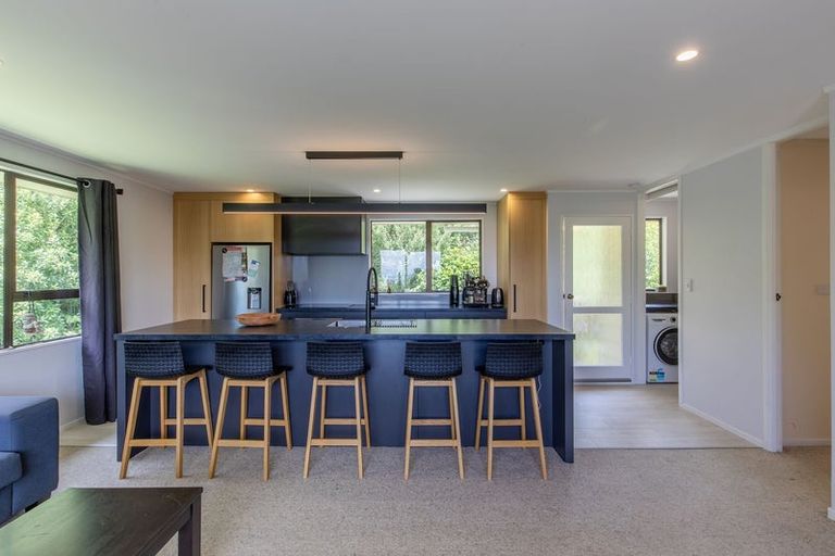 Photo of property in 67 Hauraki Terrace, Pukawa Bay, Turangi, 3381