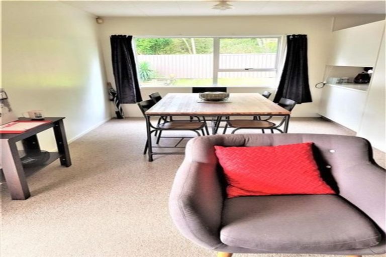 Photo of property in 8 Malibu Grove, Bayview, Auckland, 0629