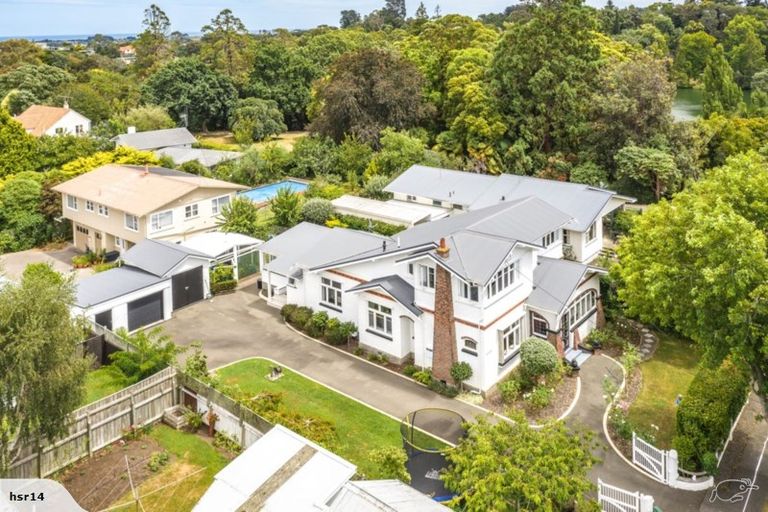 Photo of property in 29 Brassey Road, Saint Johns Hill, Whanganui, 4500
