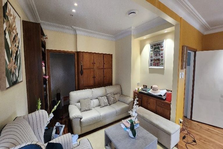 Photo of property in 552 Swanson Road, Ranui, Auckland, 0612