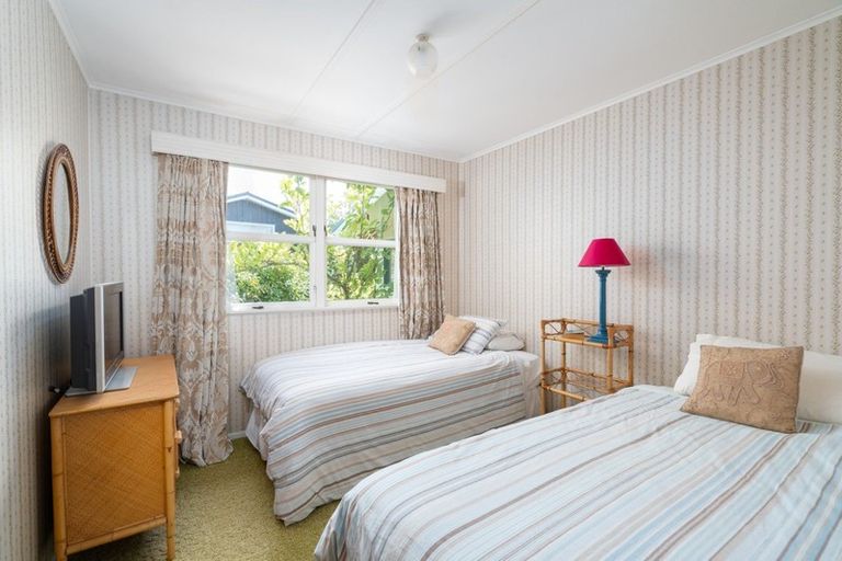 Photo of property in 32 Rainbow Drive, Rainbow Point, Taupo, 3330