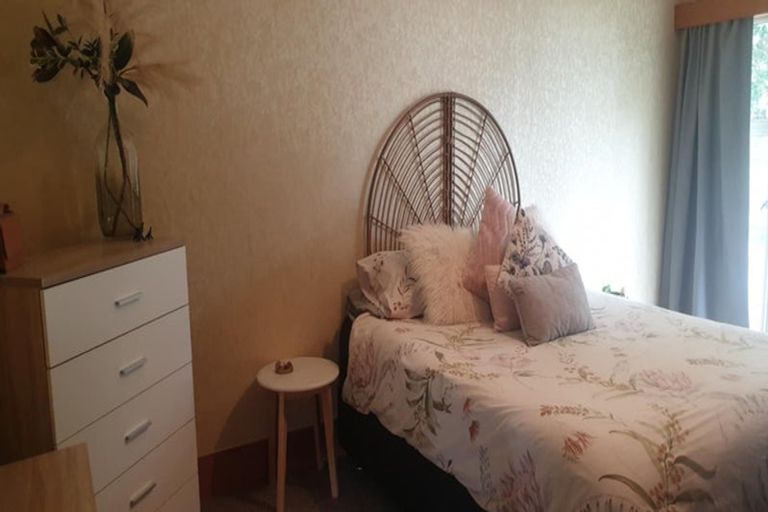 Photo of property in 46 Bridge Street, Bulls, 4818